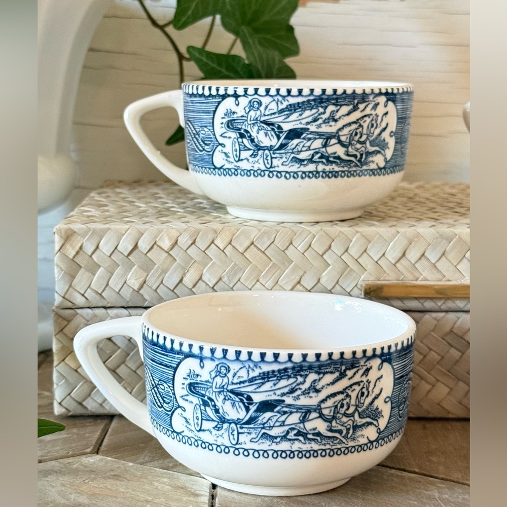 Vintage CURRIER AND IVES "Blue" Royal China Coffee/Tea Cups, SET/4 - Picture 6 of 7